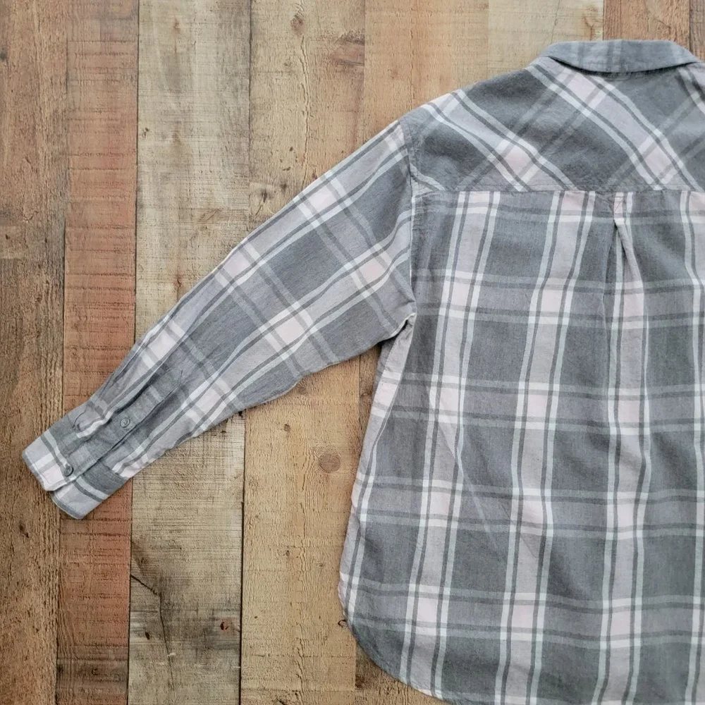 Time and Tru Gray and Pink Plaid Flannel Button Down Large - Picture 10 of 16